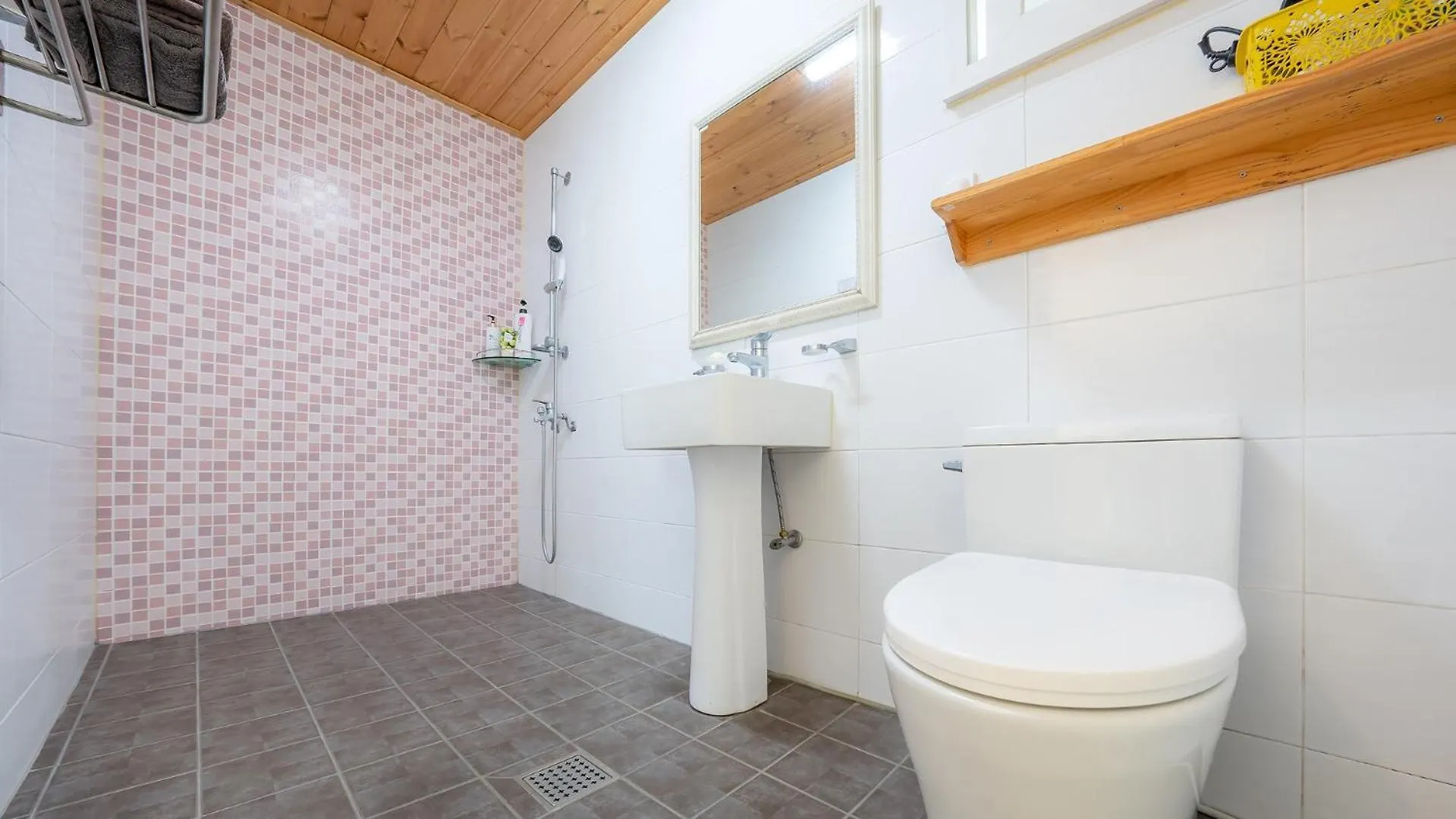 Holiday home Ganghwado Elinhuvert Pension Incheon South Korea