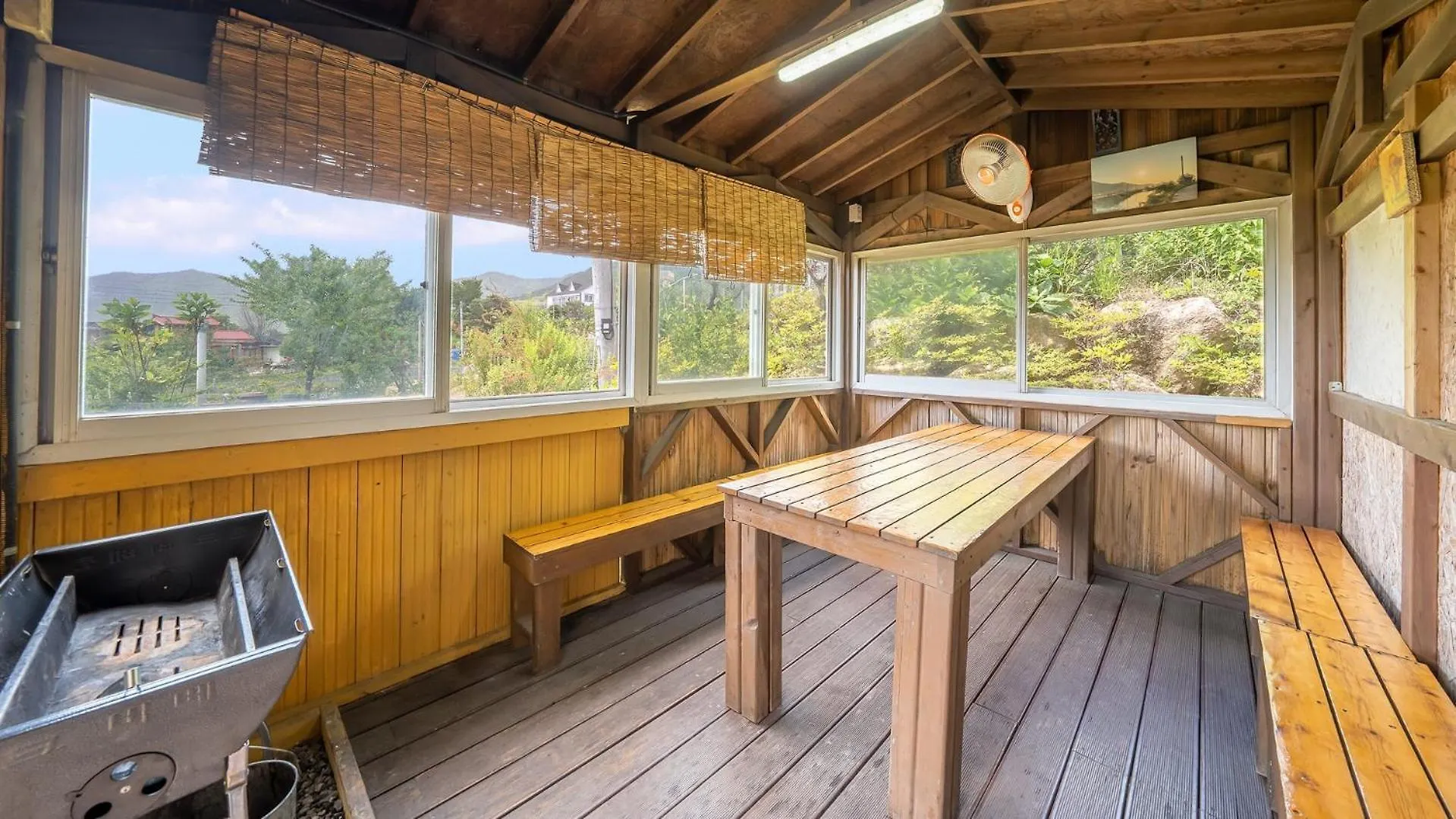 Ganghwado Elinhuvert Pension Incheon South Korea