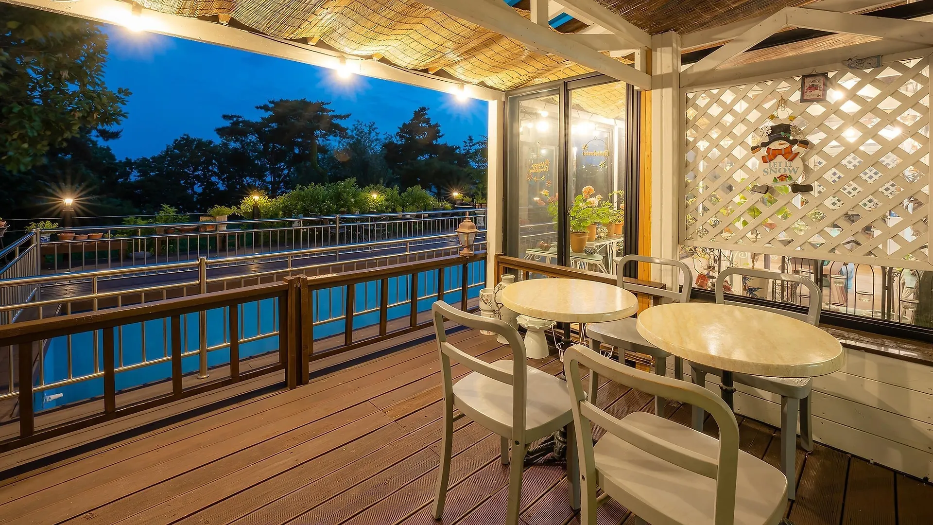 Ganghwado Elinhuvert Pension Incheon South Korea