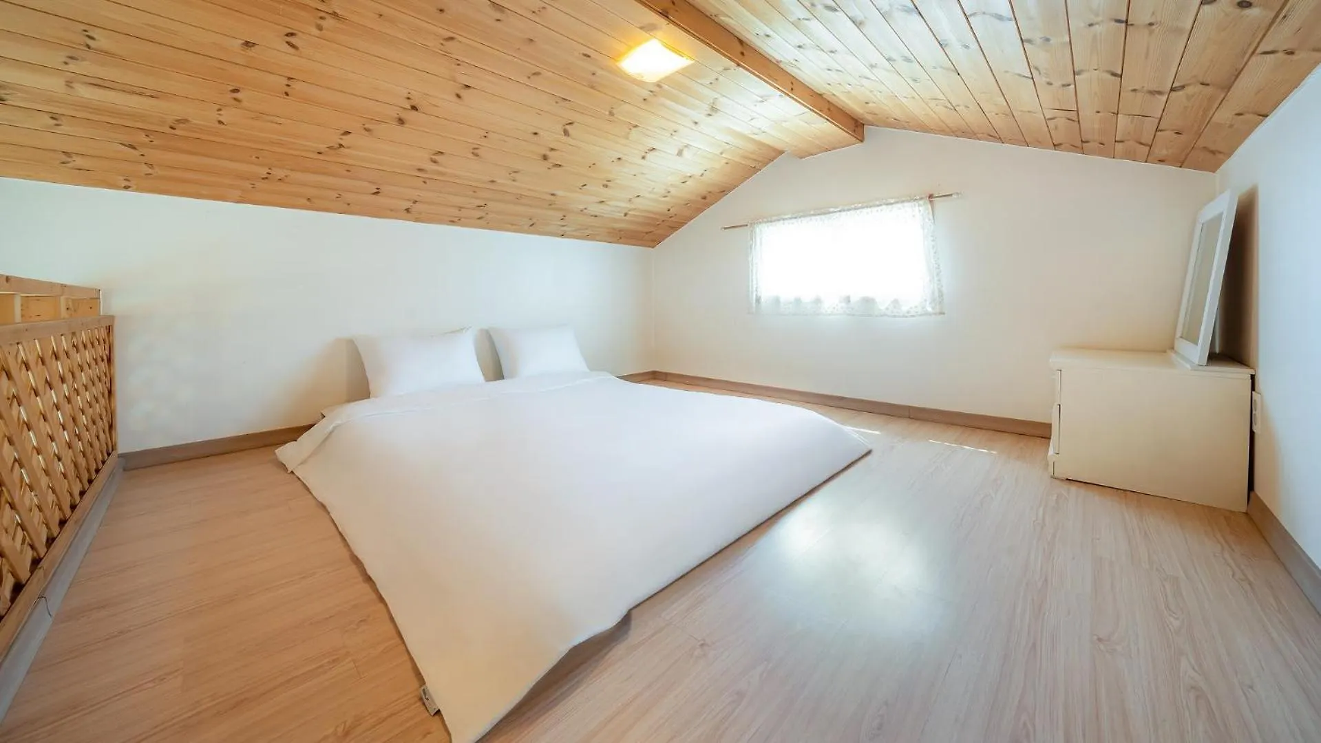 Ganghwado Elinhuvert Pension Incheon Holiday home