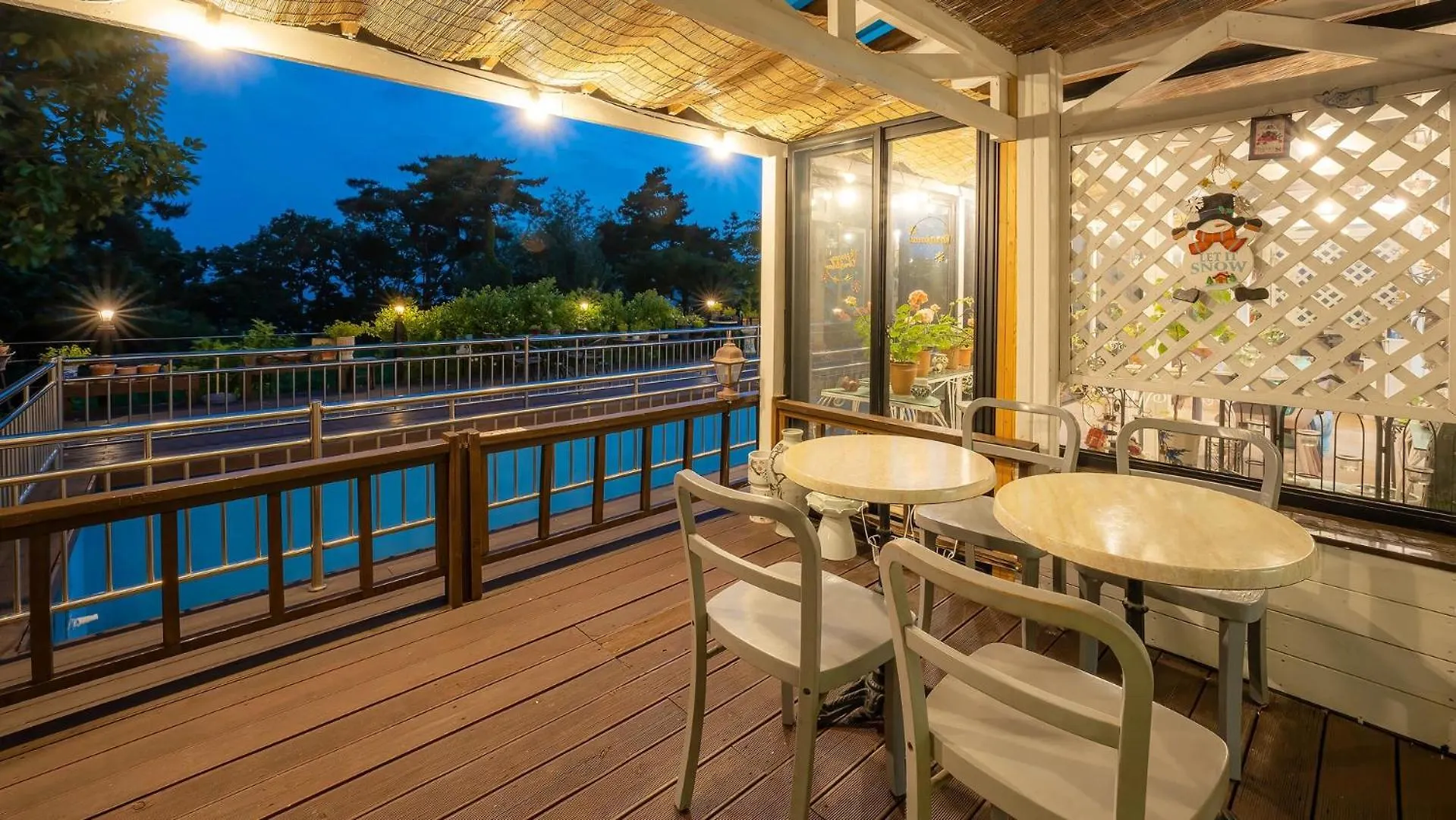 Ganghwado Elinhuvert Pension Incheon 0*,