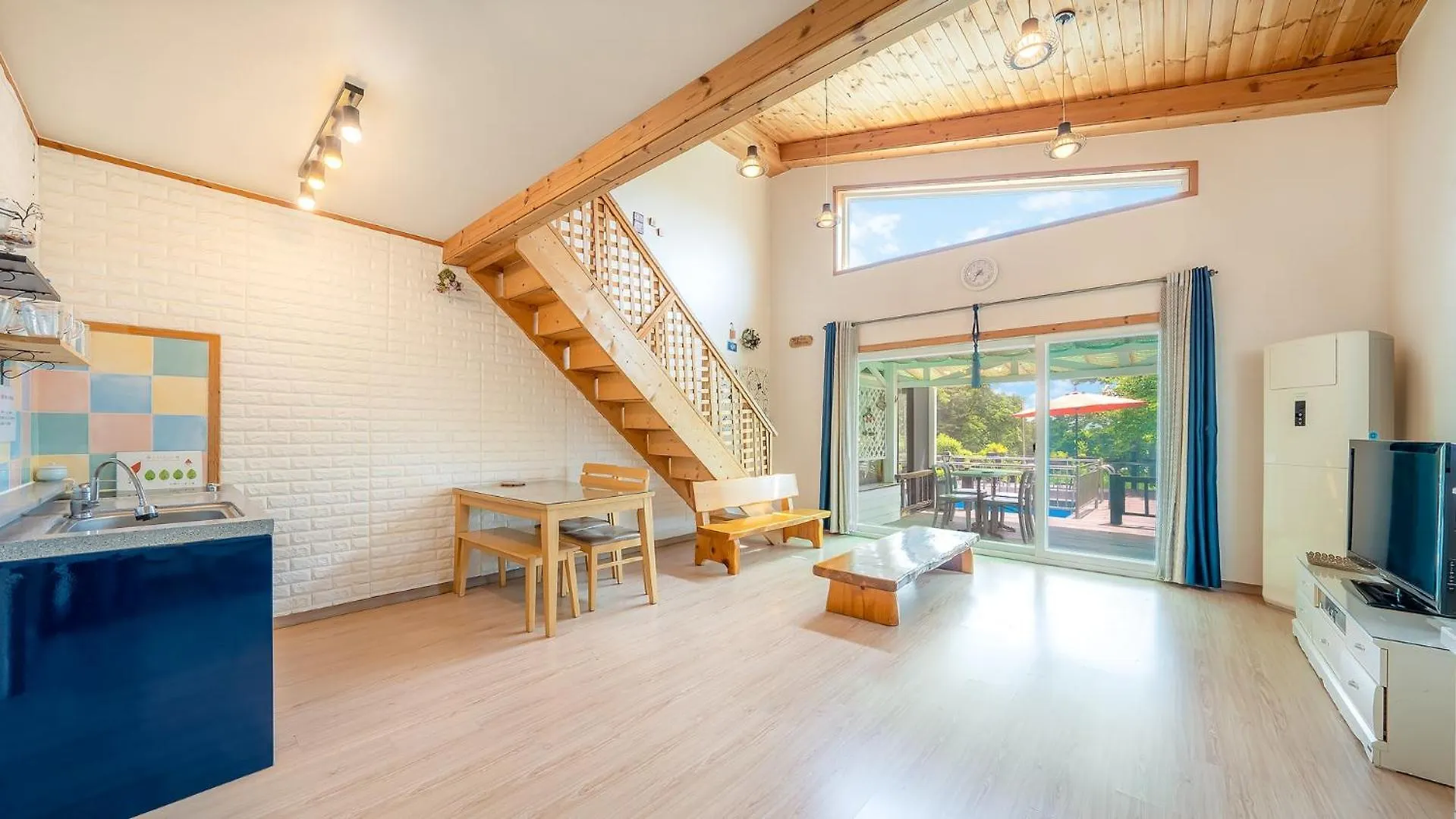 Rumah liburan Ganghwado Elinhuvert Pension Incheon Korsel